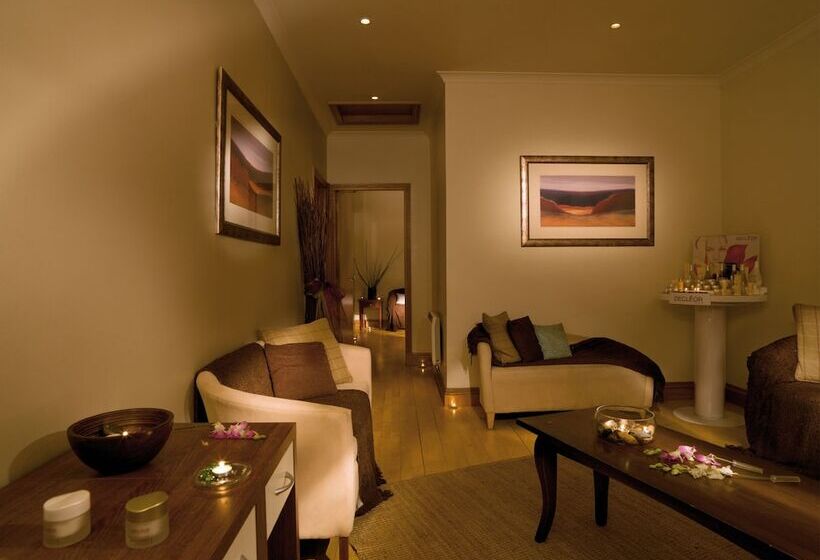 فندق Macdonald Houstoun House