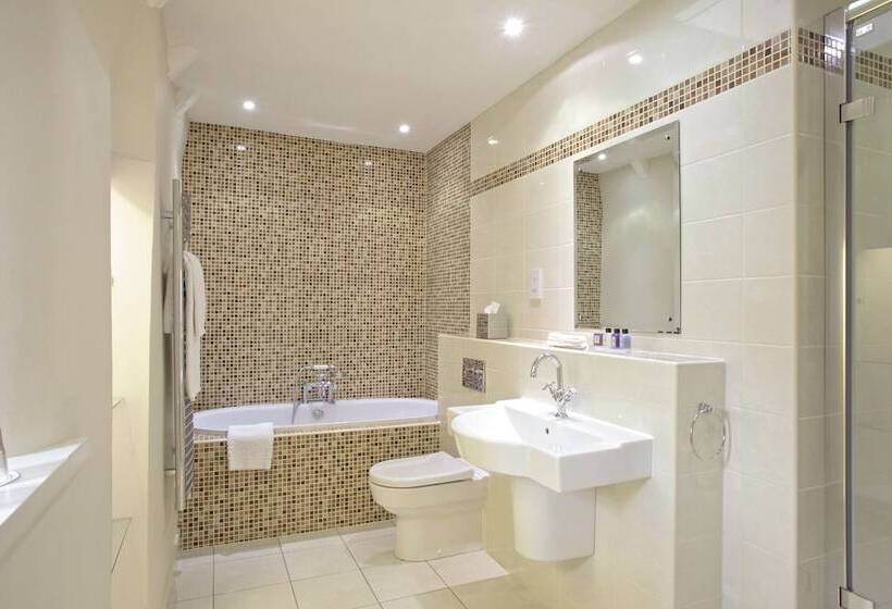 فندق Macdonald Houstoun House