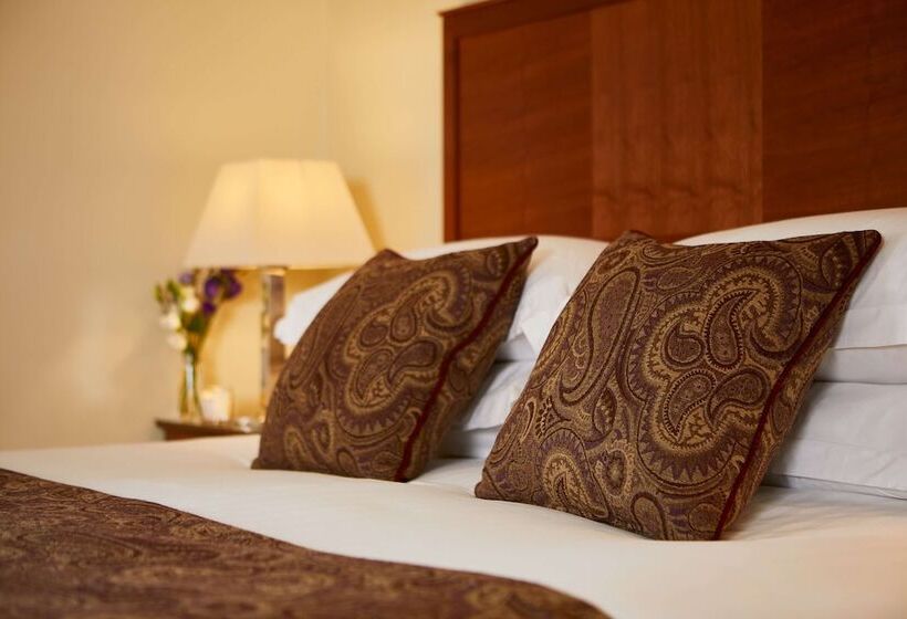 فندق Macdonald Houstoun House