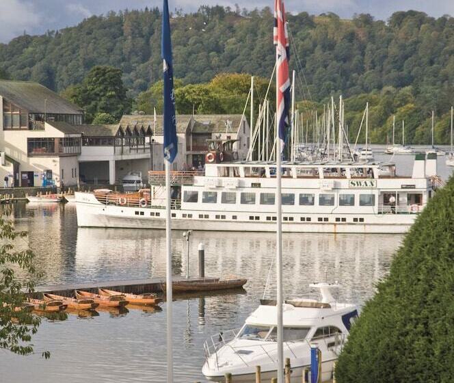 Macdonald Old England Hotel & Spa