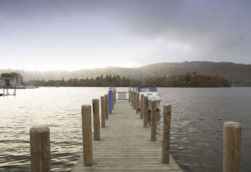 Macdonald Old England Hotel & Spa