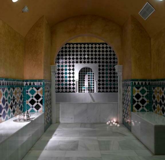 هتل Macia Real De La Alhambra