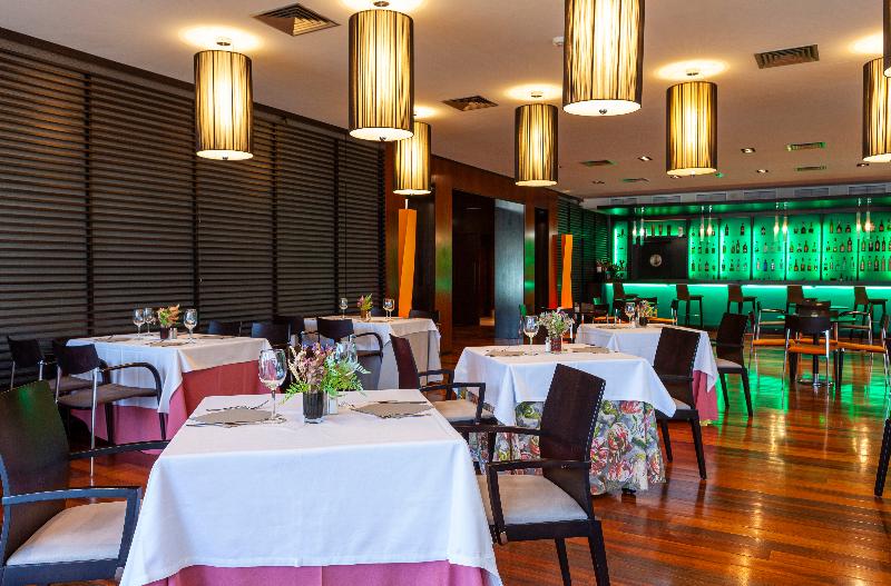 هتل Macia Real De La Alhambra