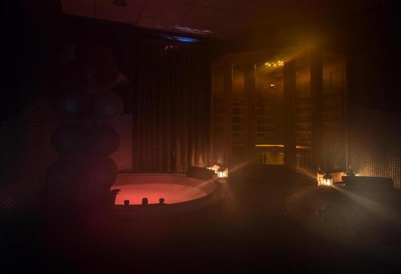 בית מלון כפרי Manzoni Wellness&spa