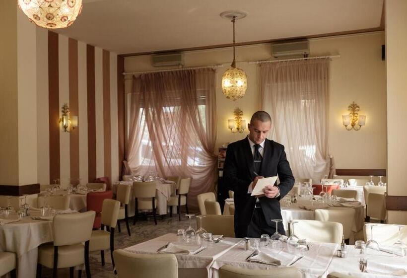 בית מלון כפרי Manzoni Wellness&spa