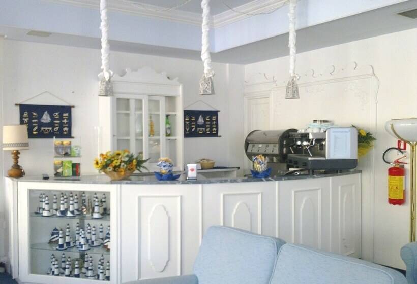 Отель Maremonti