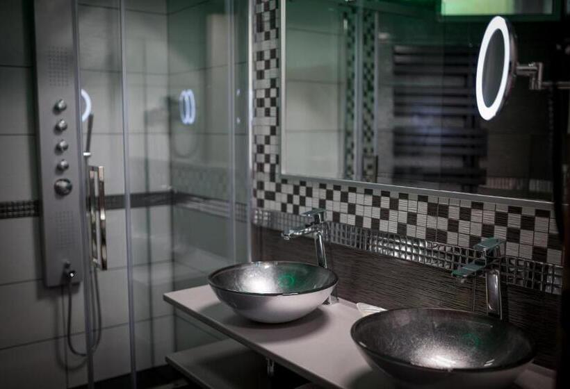 호텔 Mendan Magic Spa & Wellness