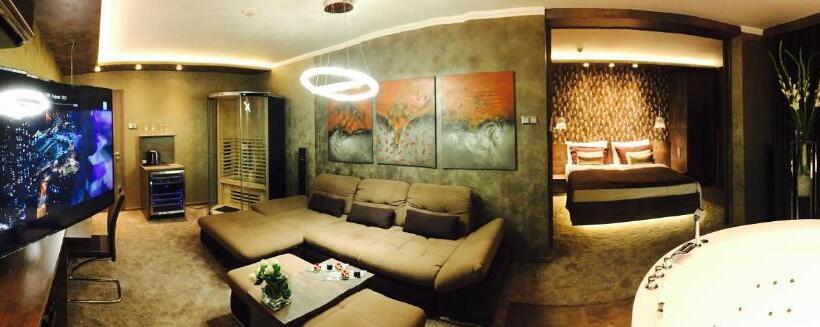 호텔 Mendan Magic Spa & Wellness