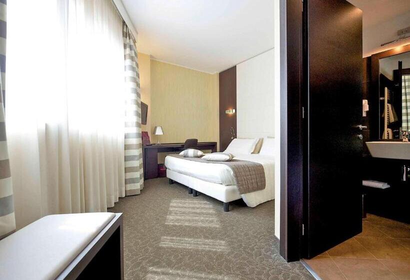 בית מלון כפרי Mercure Bergamo Aeroporto