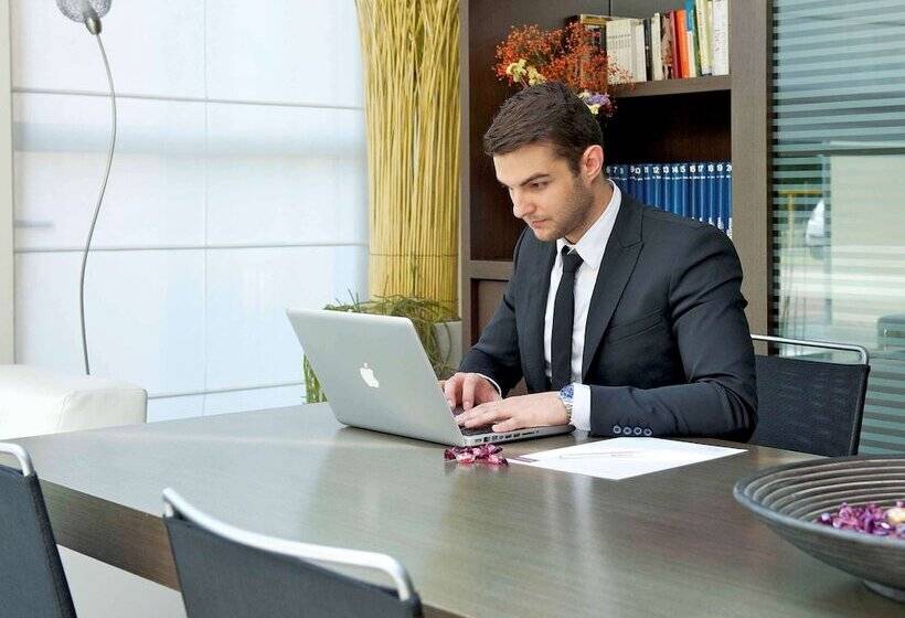 בית מלון כפרי Mercure Bergamo Aeroporto