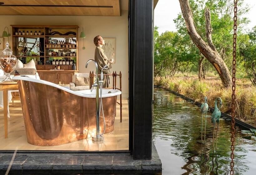 בית מלון כפרי Monwana