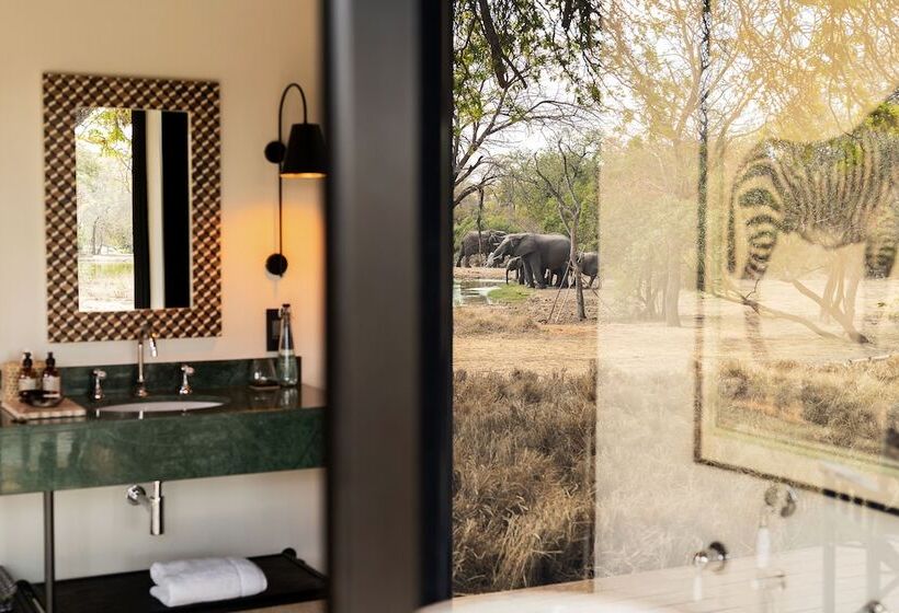 בית מלון כפרי Monwana