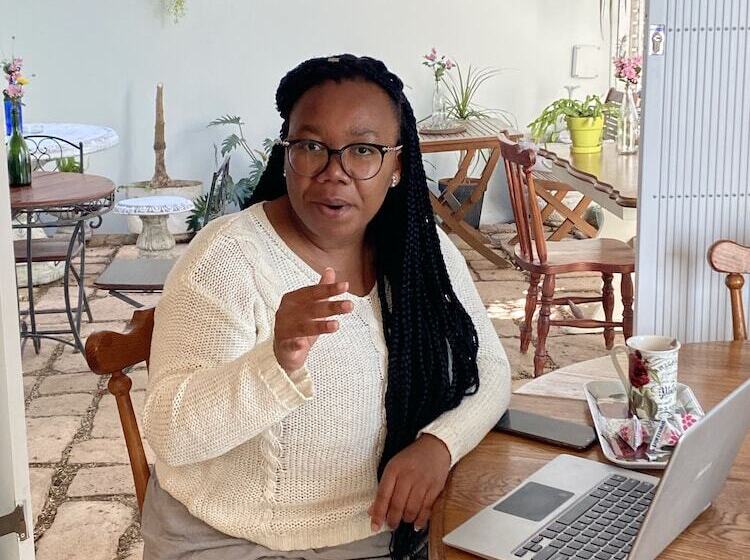 هتل Mountain Manor Guest House & Executive Suites