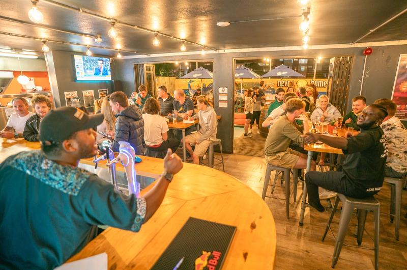 호텔 Never At Home Green Point