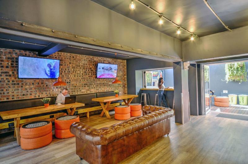 호텔 Never At Home Green Point