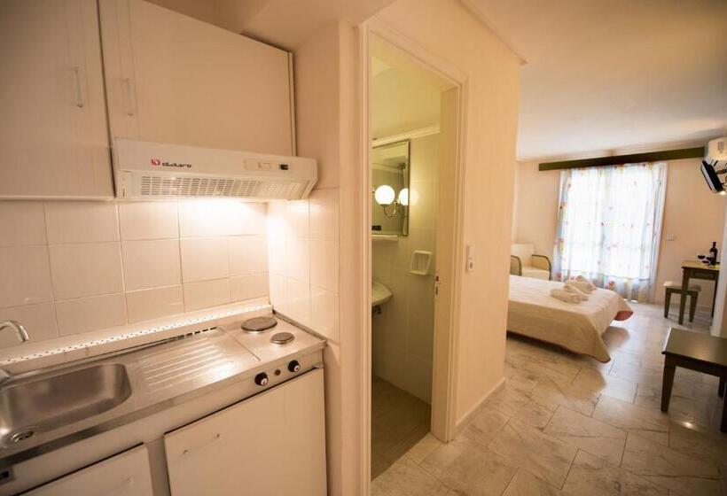 בית מלון כפרי Niras