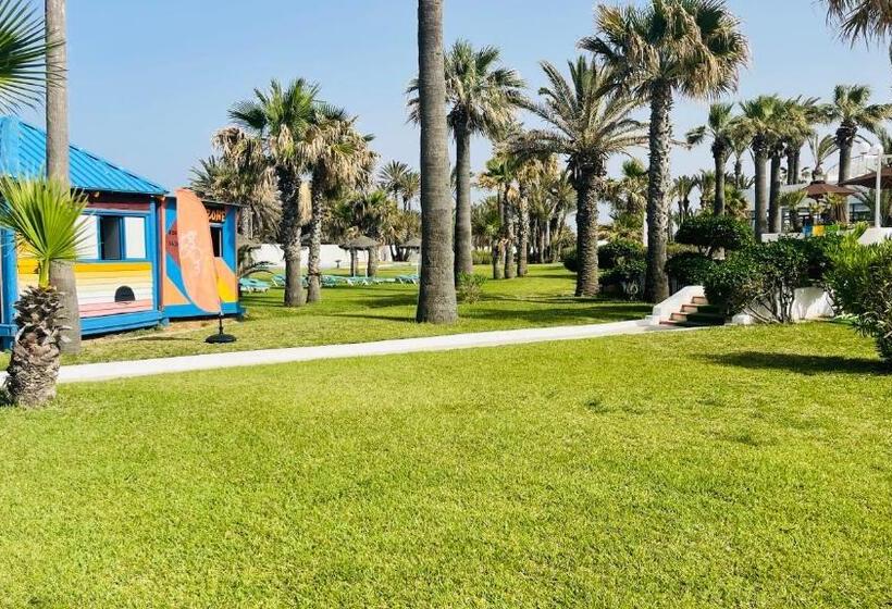 בית מלון כפרי One Resort Jockey Monastir