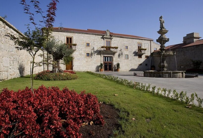 ホテル Pazo De Lestrove By Pousadas De Compostela