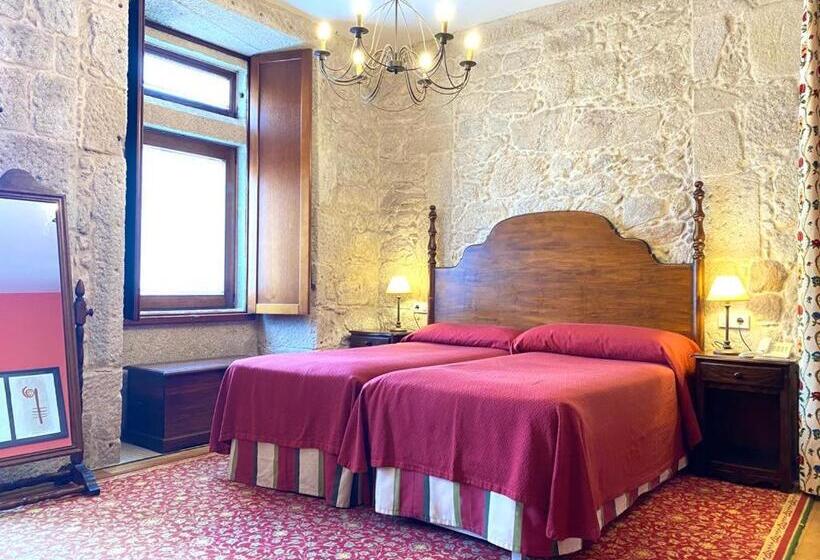 ホテル Pazo De Lestrove By Pousadas De Compostela