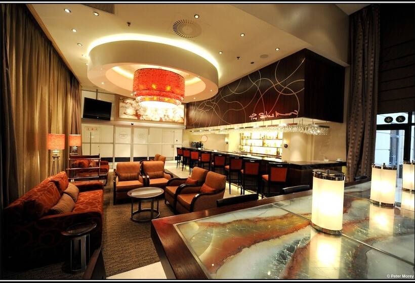 בית מלון כפרי Mondior At Emperors Palace