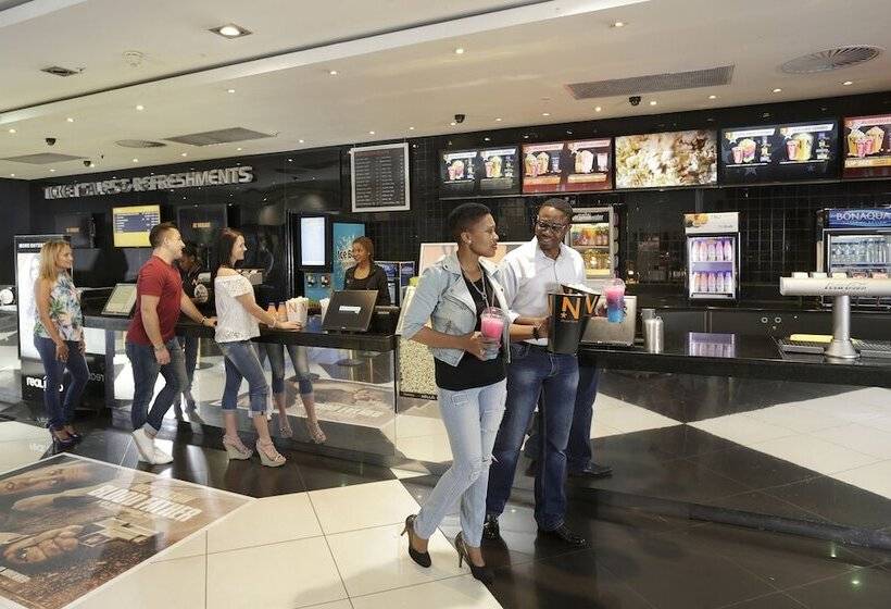 호텔 Mondior At Emperors Palace