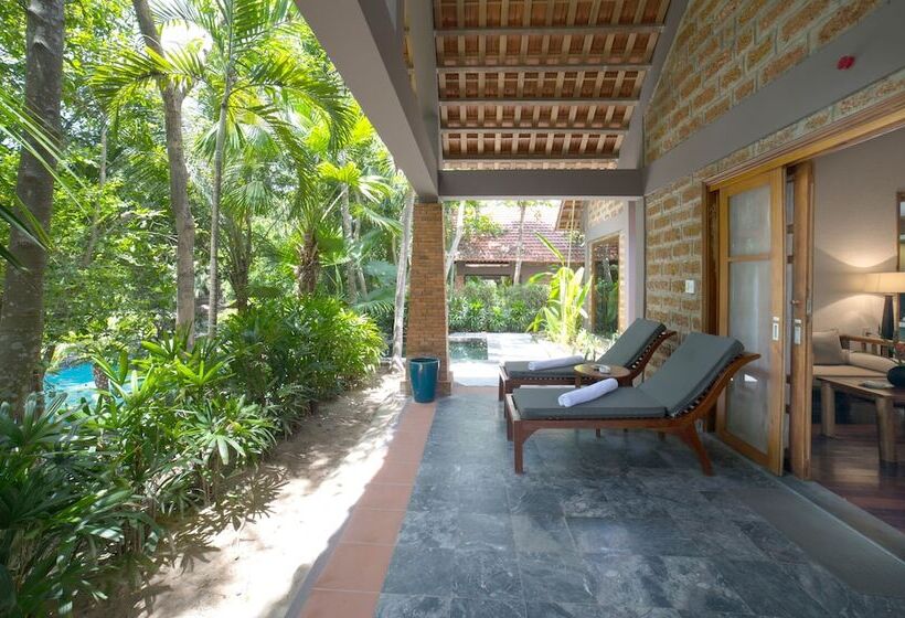 هتل Pilgrimage Village Boutique Resort & Spa