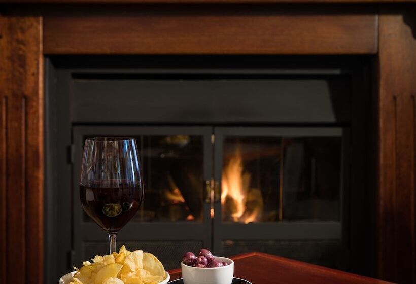 Protea Hotel By Marriott Franschhoek