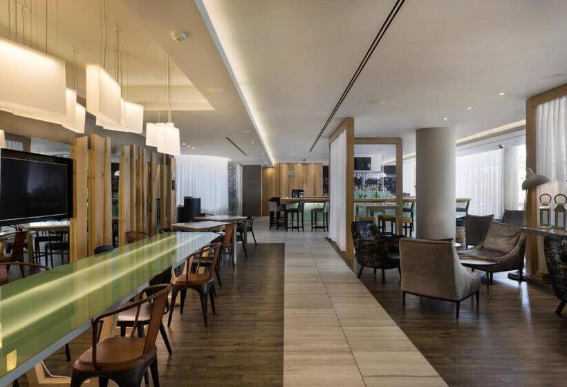 Protea Hotel Fire & Ice By Marriott Cape Town