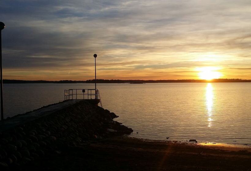 فندق Rantapuisto