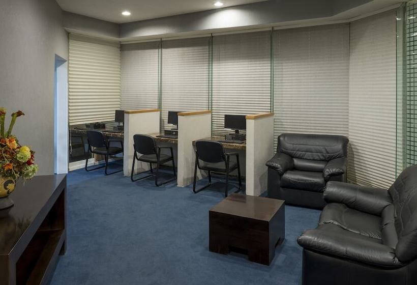 酒店 Real Inn Nuevo Laredo