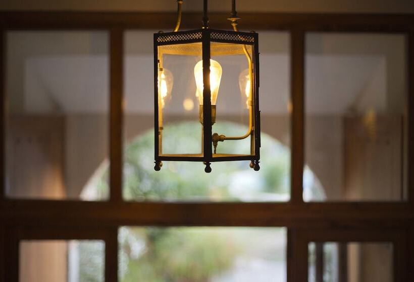 هتل روستایی Finca Ca'n Quatre