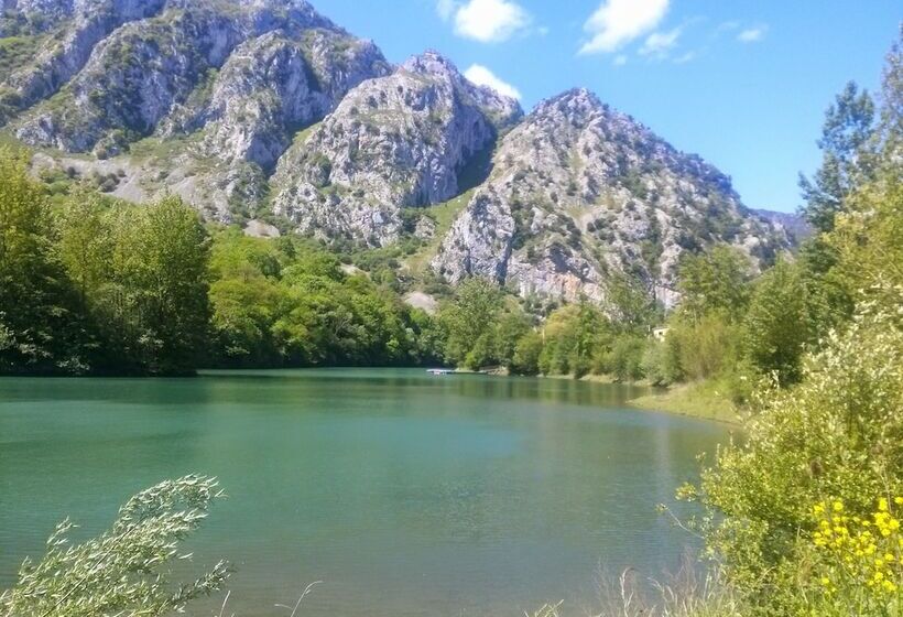 Gran Hotel Rural Cela