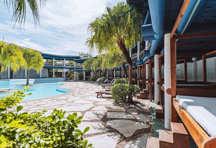 هتل Selina Buzios