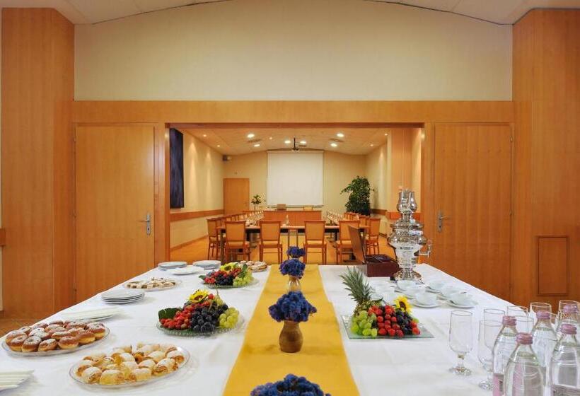 هتل Svoboda  Terme Krka