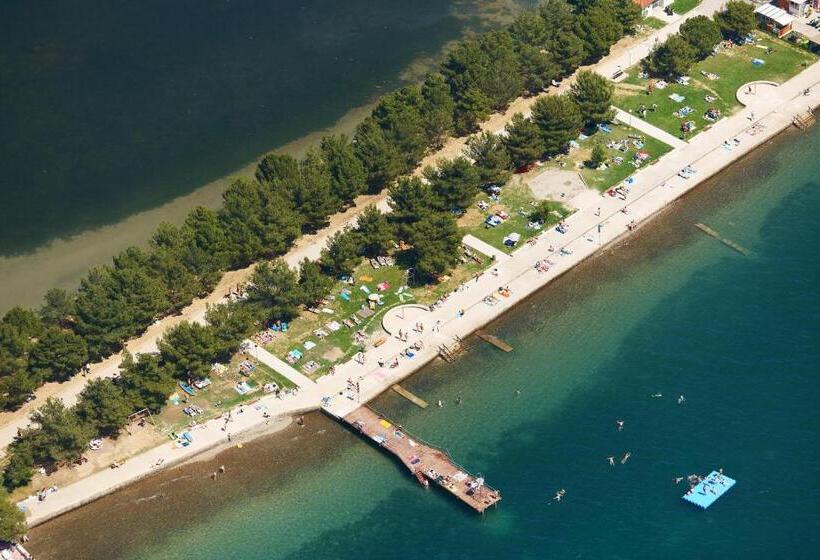 هتل Svoboda  Terme Krka