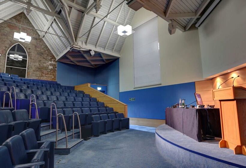 Отель Ten Hill Place