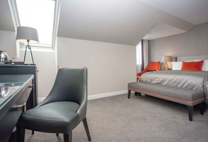 Отель Ten Hill Place