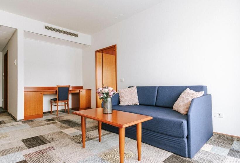 هتل Toplice   Terme čatež