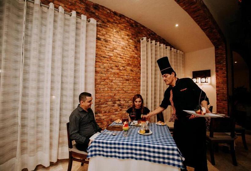 ホテル Tesoro Ixtapa Beach Resort