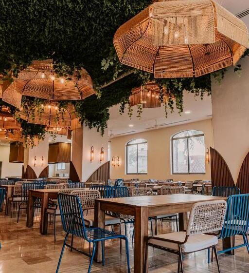 ホテル Tesoro Ixtapa Beach Resort