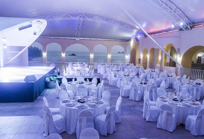 فندق Tesoro Manzanillo All Inclusive