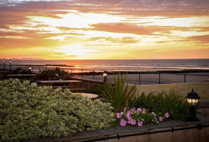 The Beaches Hotel And Spa