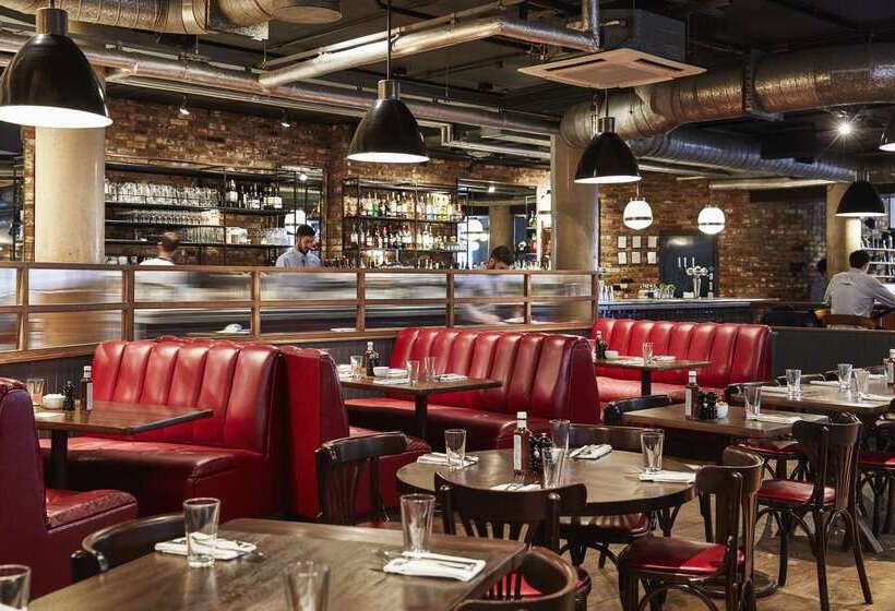 בית מלון כפרי The Hoxton, Shoreditch