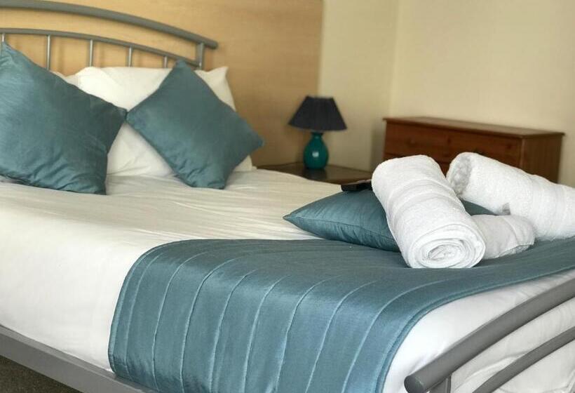 Отель The Manchester