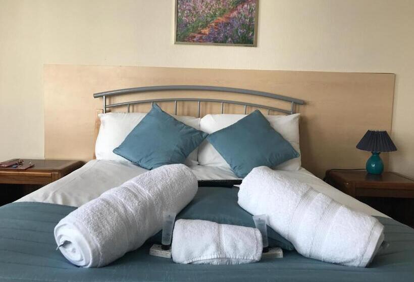 Отель The Manchester