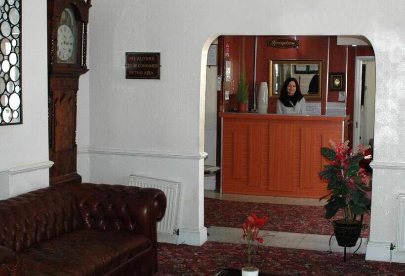 Отель The Manchester