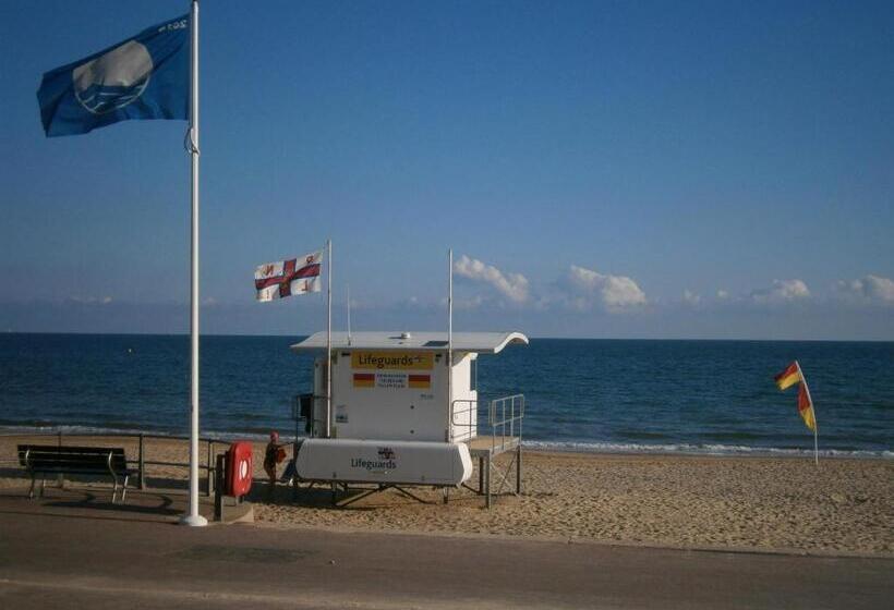 Отель The Manchester