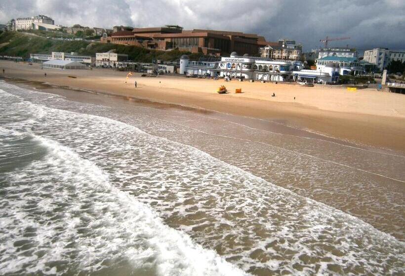 Отель The Manchester