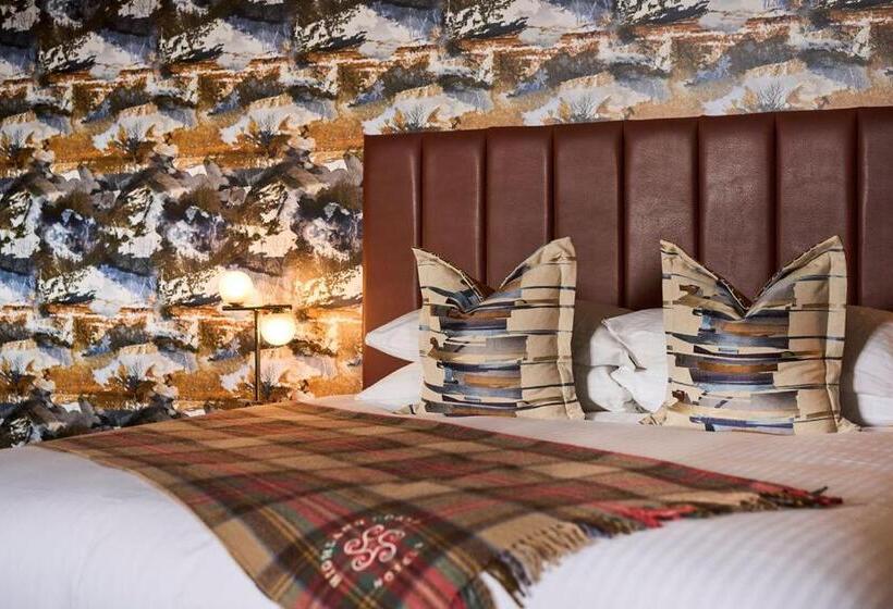 Отель The Tongue