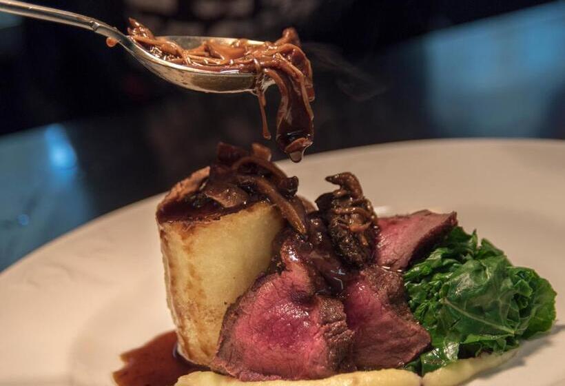 Отель The Tongue